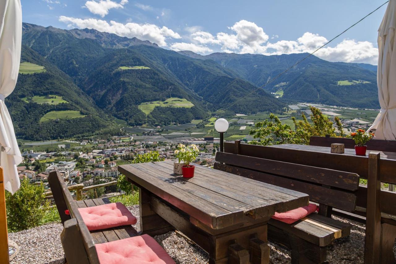 Gasthof Falkenstein Naturns Exterior foto
